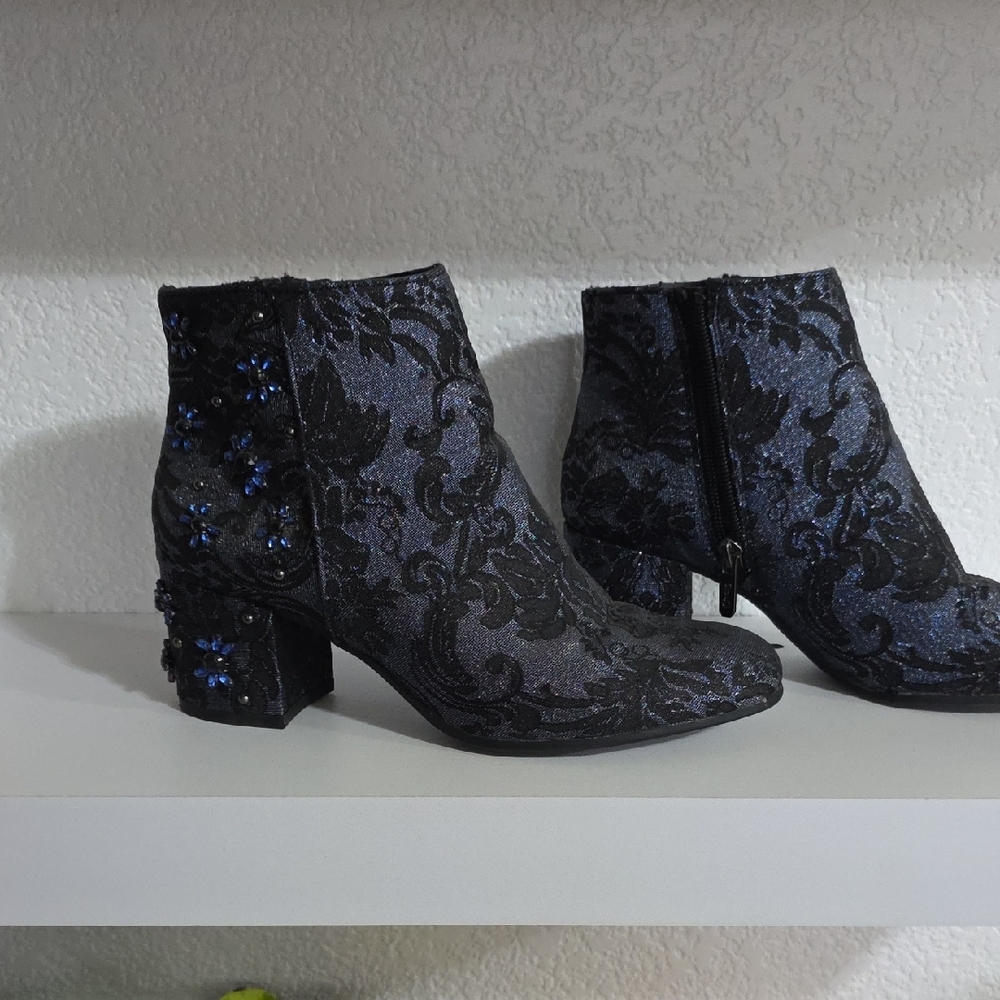 Circus by Sam Edelman Black and Blue Floral Ankle Boots
